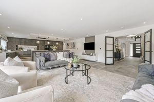 Family Room- click for photo gallery